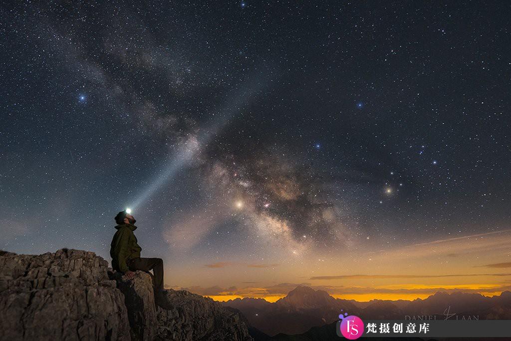 [风光摄影教程]风光摄影师Daniel Laan夜景银河风光后期处理三案例-中英字幕