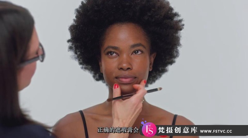 图片[5]-[人像摄影教程]鲍比·布朗(BobbiBrown)教授化妆和美容大师班教程-中文字幕-梵摄创意库