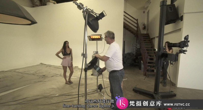 [人像摄影教程]摄影师PeterCoulson棚拍人像模特Tahan布光及修饰教程-中英字幕