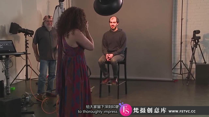 图片[1]-[人像摄影教程]摄影师 Lindsay Adler 挑战性面部特征拍摄及布光-中英字幕-梵摄创意库