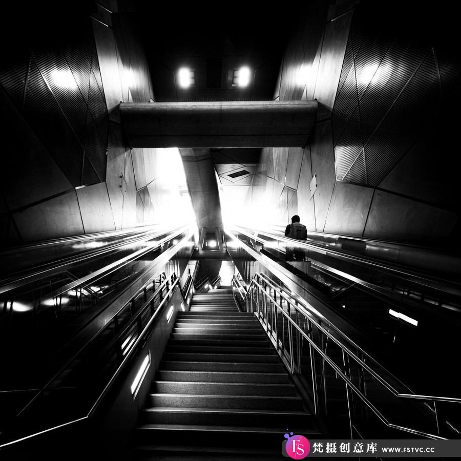 图片[4]-摄影师 Benny bulke 黑白城市街拍后期LR预设 BNW streetpack Presets-梵摄创意库